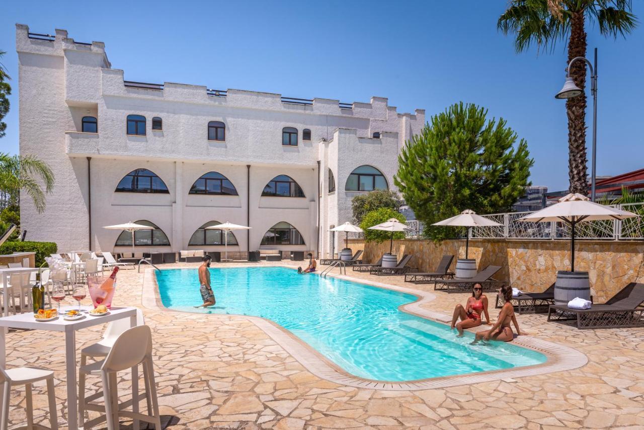 Leone De Castris Wine Hotel サリーチェ・サレンティーノ エクステリア 写真