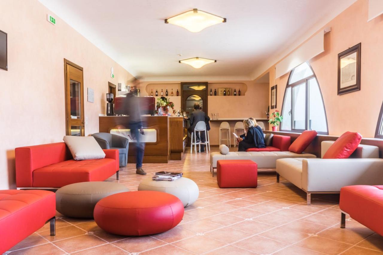 Leone De Castris Wine Hotel サリーチェ・サレンティーノ エクステリア 写真